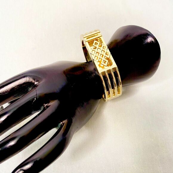 Chunky Gold Tone Hinge Bracelet Geometric Pattern - Picture 2 of 10